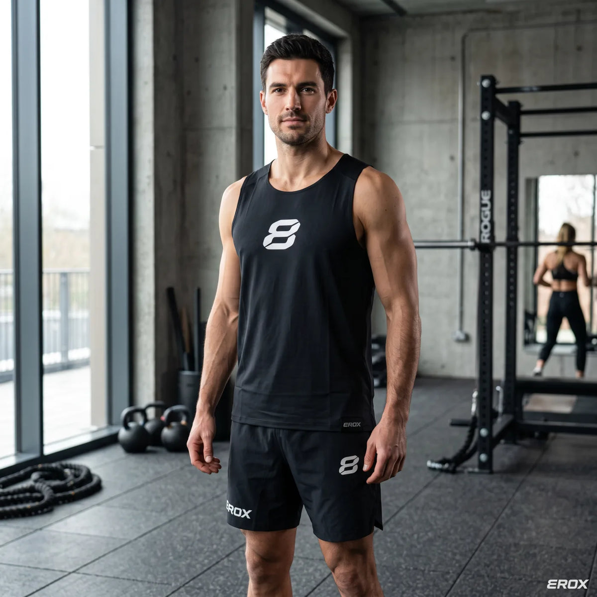 Team 8ROX Performance Vest - Black — product view 1
